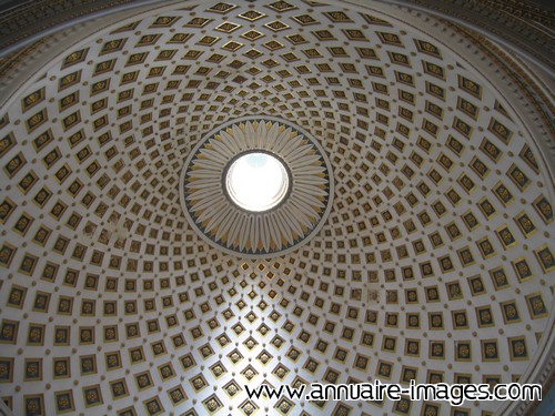 Dôme de l'église saint-Marie de Mosta à Malte