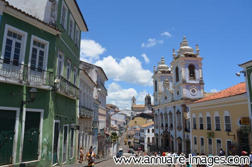 Rue artisanale du quartier Pelourhino de Salvador Bahia, Bresil