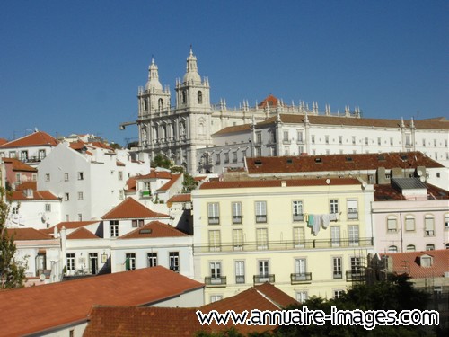 Quartier Alfama et son château Lisbonne